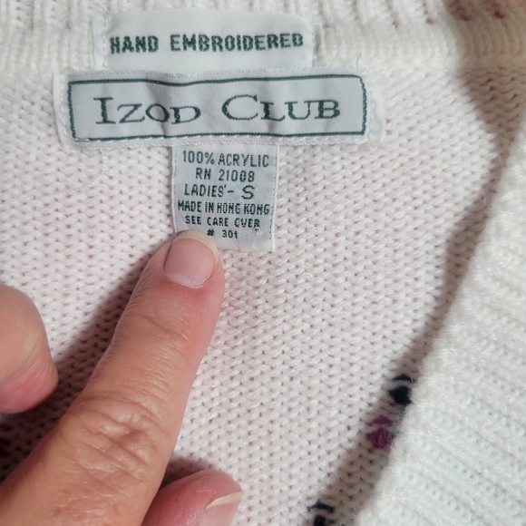 Izod Vintage 80's/90s Hand Embroidered Sweater - Picture 4 of 7
